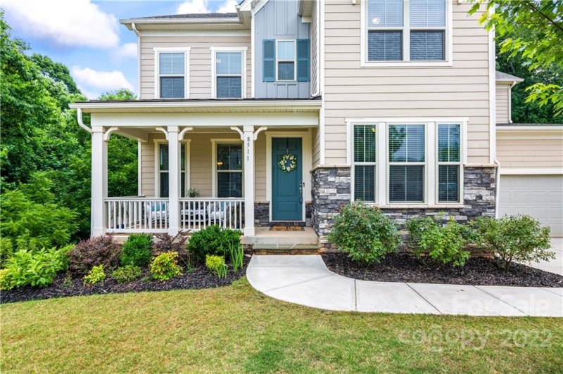 Property image 2 at 8511 Shadetree Street, Huntersville, NC 28078