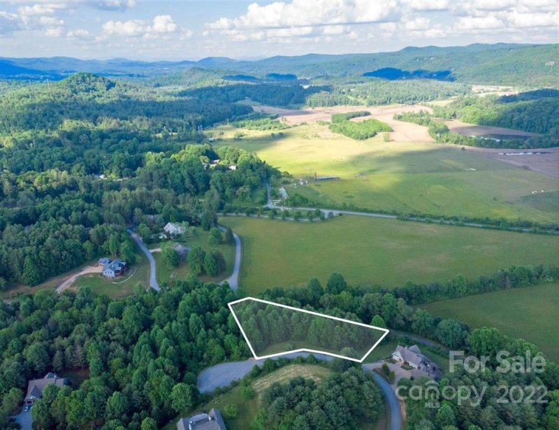 Property image 2 at 30 Dover Lane, Brevard, NC 28712