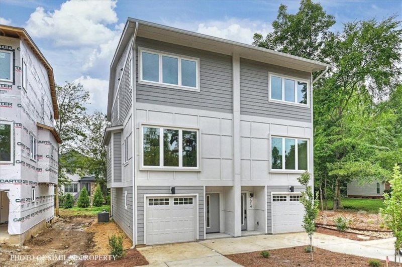 Property image 2 at 7318 Swans Run Road, Charlotte, NC 28226