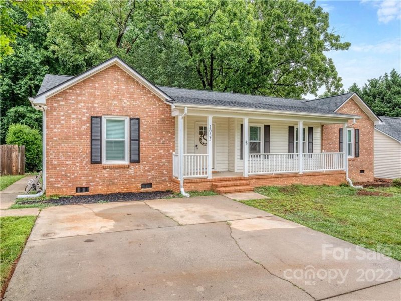 Property image 2 at 1035 Wilkerson Street, Belmont, NC 28012