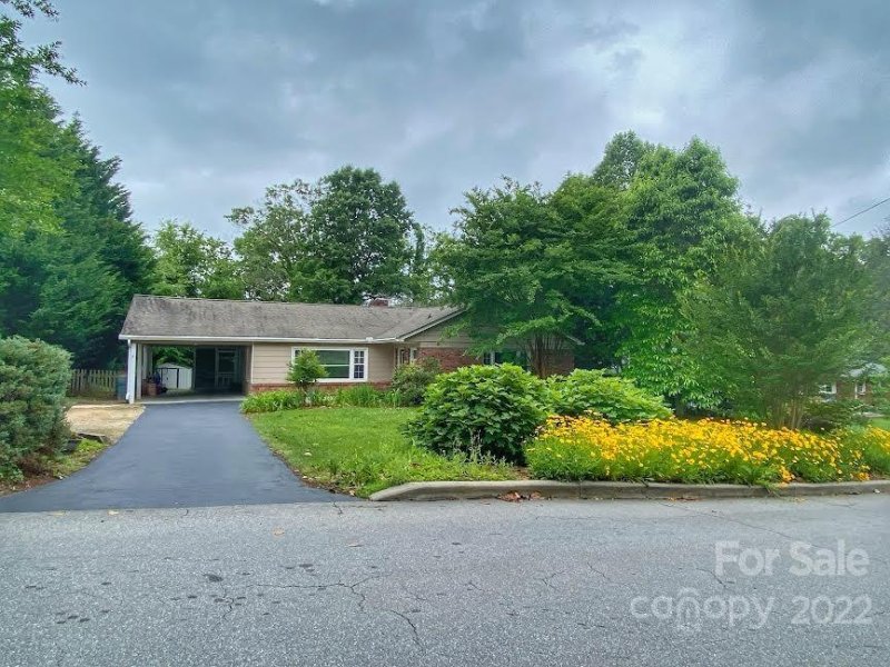 Property image 2 at 6 Fernlawn Road, Asheville, NC 28805