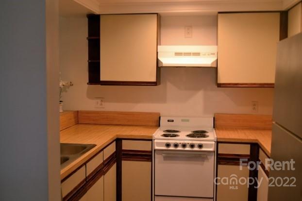 Property image 5 at 1823 J Julian Lane, Charlotte, NC 28208