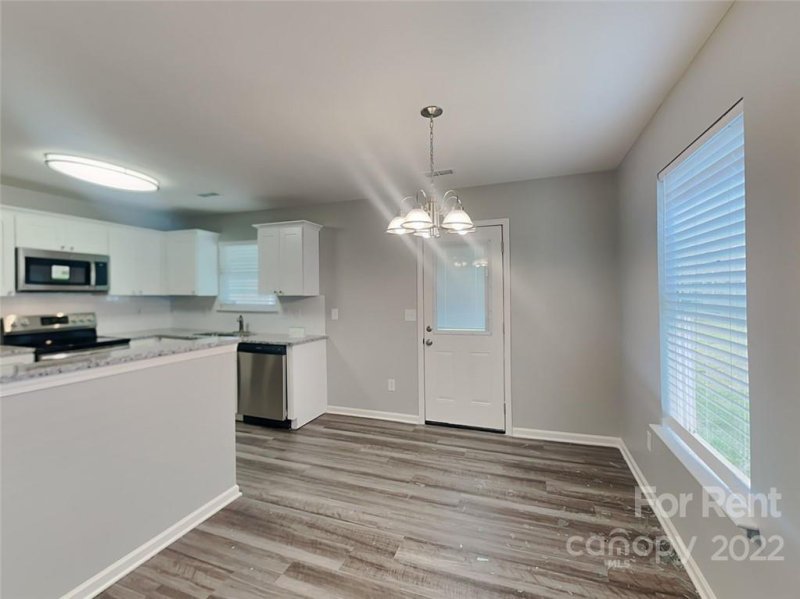 Property image 5 at 1308 Crandon Drive, Charlotte, NC 28216