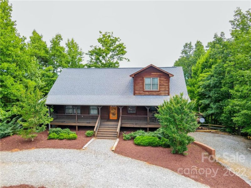 Property image 2 at 318 Woodgate Drive, Bostic, NC 28018