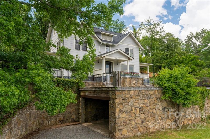 Property image 3 at 251 Fairway Drive, Asheville, NC 28805