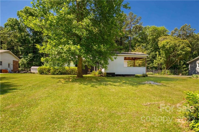 Property image 4 at 1307 Crestfield Drive, Lancaster, SC 29720