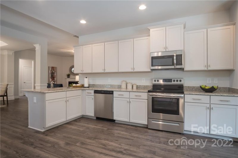Property image 3 at 717 Granna Lane, Lancaster, SC 29720