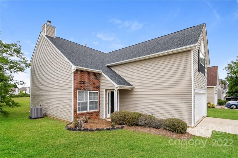 Property image 2 at 2759 Rustic Ridge Road, Rock Hill, SC 29730