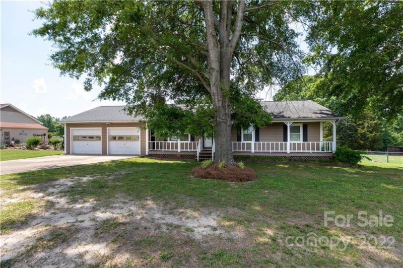 Property image 2 at 203 Williams Road, Kings Mountain, NC 28086