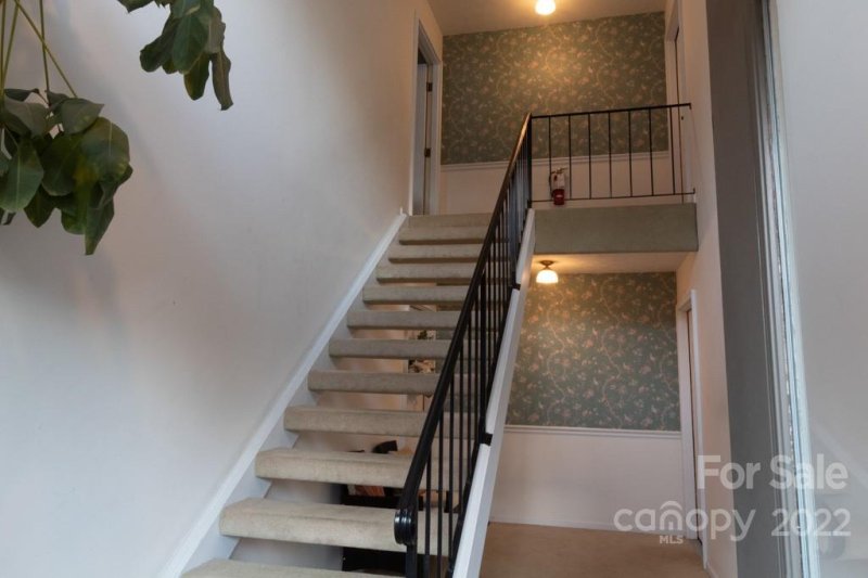 Property image 4 at 1740c Haywood Manor Road, Hendersonville, NC 28791