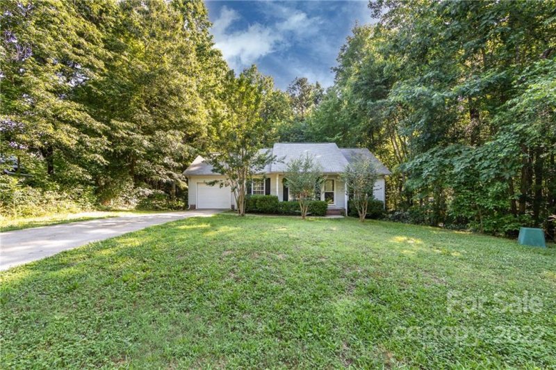 Property image 4 at 119 Creek Branch Drive, Mooresville, NC 28115