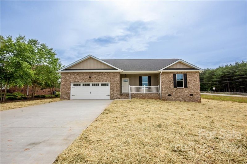 Property image 4 at 104 Postell Drive, Statesville, NC 28625