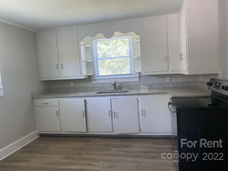 Property image 4 at 119 Proctor Street, Gastonia, NC 28052