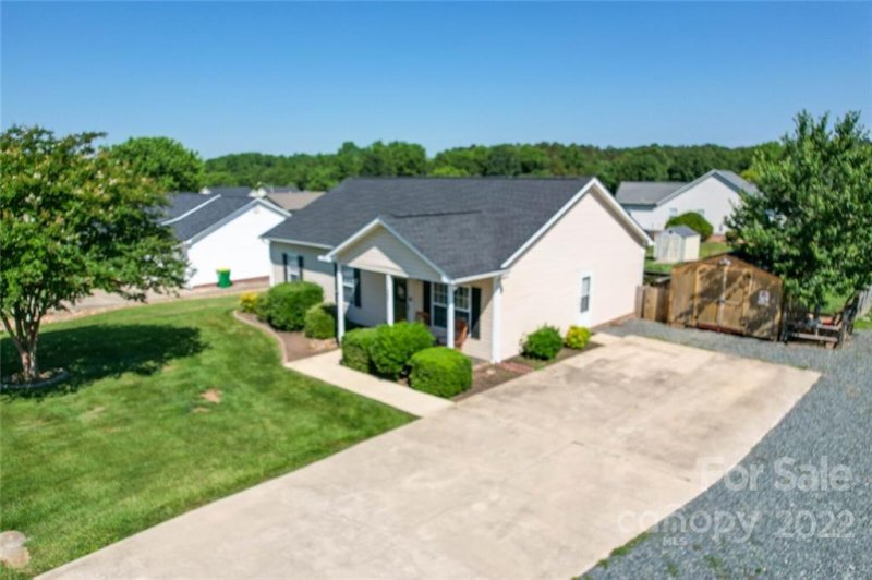 Property image 4 at 708 Faith Street, Oakboro, NC 28129