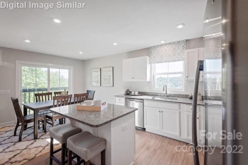 Property image 5 at 2103 Goldwood Drive, Charlotte, NC 28215