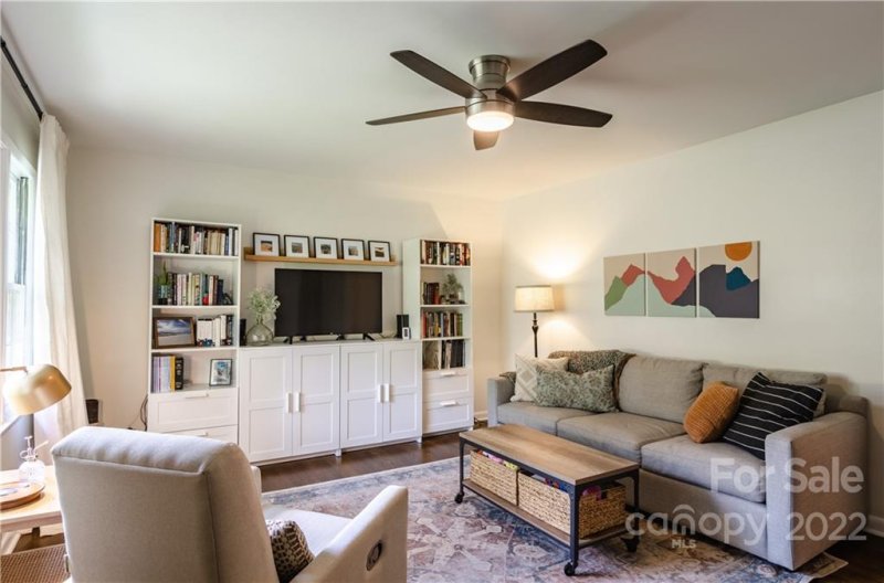 Property image 4 at 45 Pleasant Ridge Drive, Asheville, NC 28805