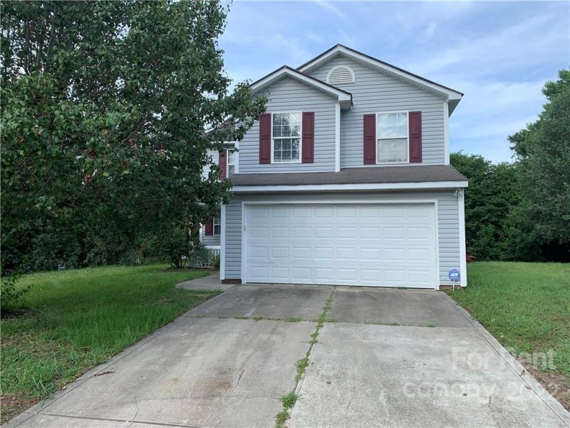 8702 Wood Sorrel Court