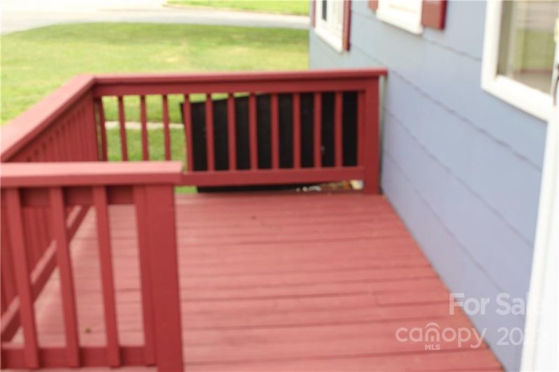 Property image 4 at 1221 Belle Avenue, Statesville, NC 28677