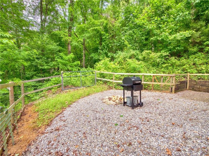 Property image 3 at 49 Hopalong Trace, Waynesville, NC 28785