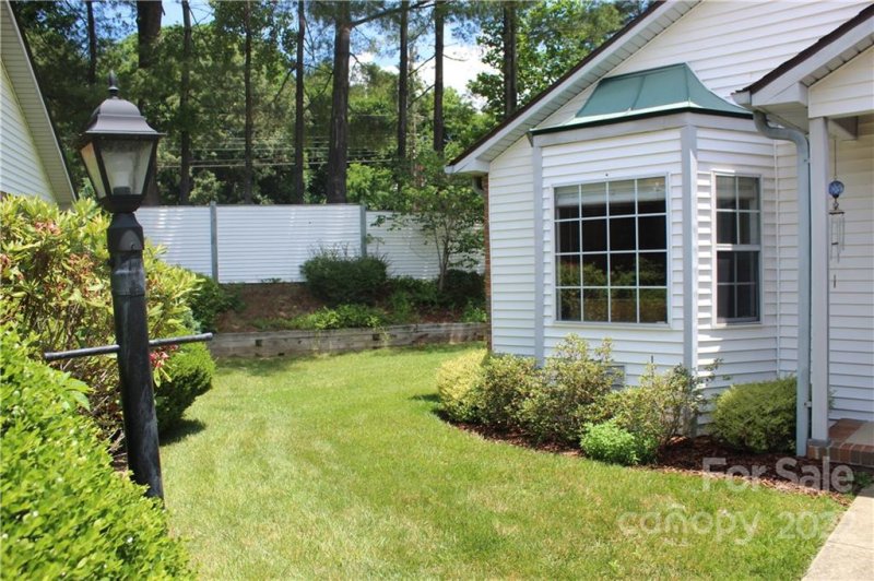 Property image 3 at 225 Hampton Court, Hendersonville, NC 28791