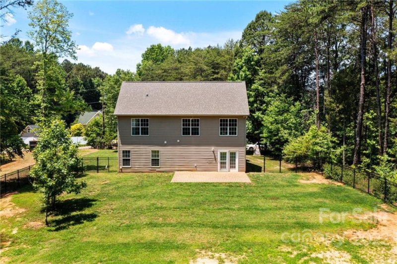 Property image 4 at 121 Blackbeard Lane, Mooresville, NC 28117