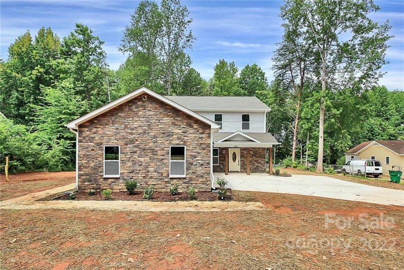 Property image 2 at 7313 Cedarbrook Drive, Charlotte, NC 28215