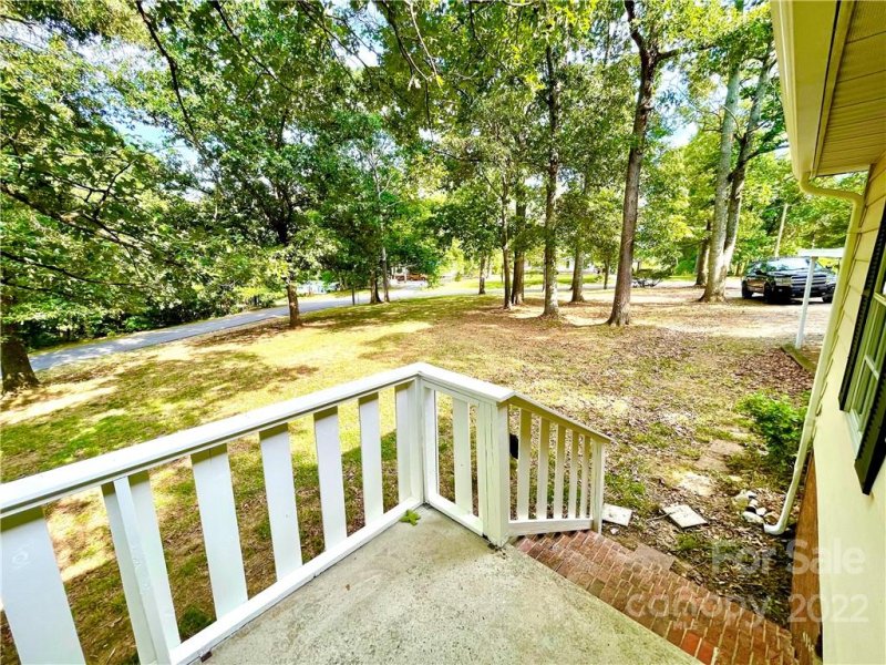 Property image 5 at 5801 Raintree Circle, Concord, NC 28027