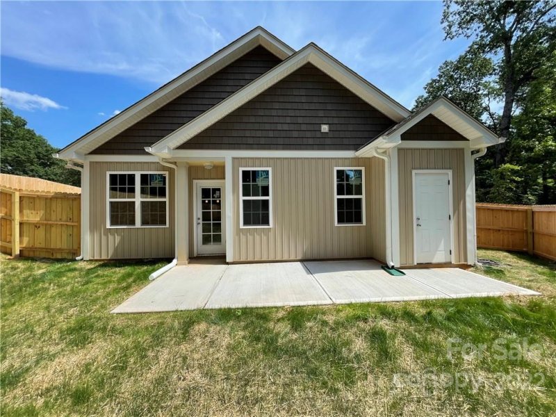 Property image 4 at 6231 Rockwell Boulevard, Charlotte, NC 28269