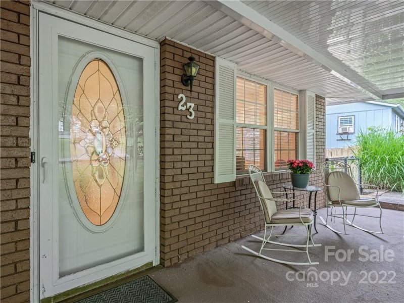 Property image 3 at 23 Grandview Circle, Asheville, NC 28806