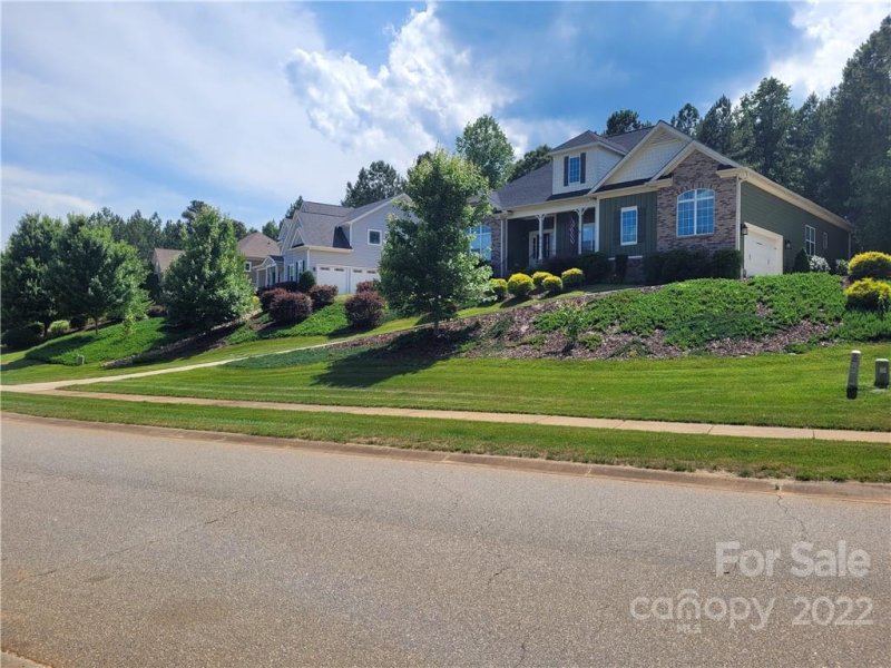 Property image 5 at 241 Ashmore Circle, Troutman, NC 28166