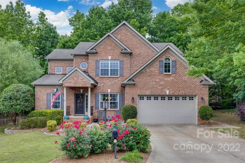 2033 Curry Lane