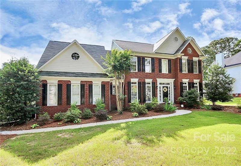 Property image 2 at 2901 Providence Hills Drive, Matthews, NC 28105