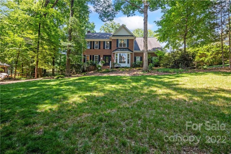 Property image 3 at 10003 Edwards Place, Mint Hill, NC 28227
