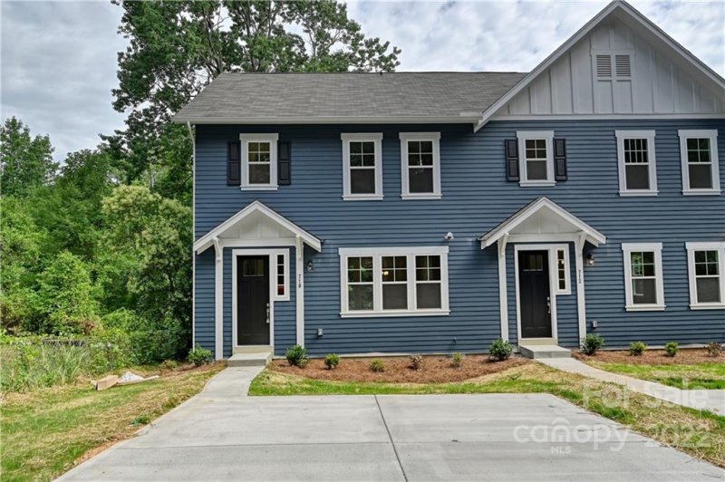 Property image 2 at 718 Rodey Avenue, Charlotte, NC 28206