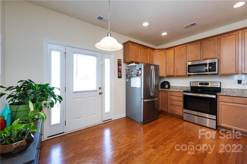 Property image 4 at 10440 Benfield Road, Charlotte, NC 28269