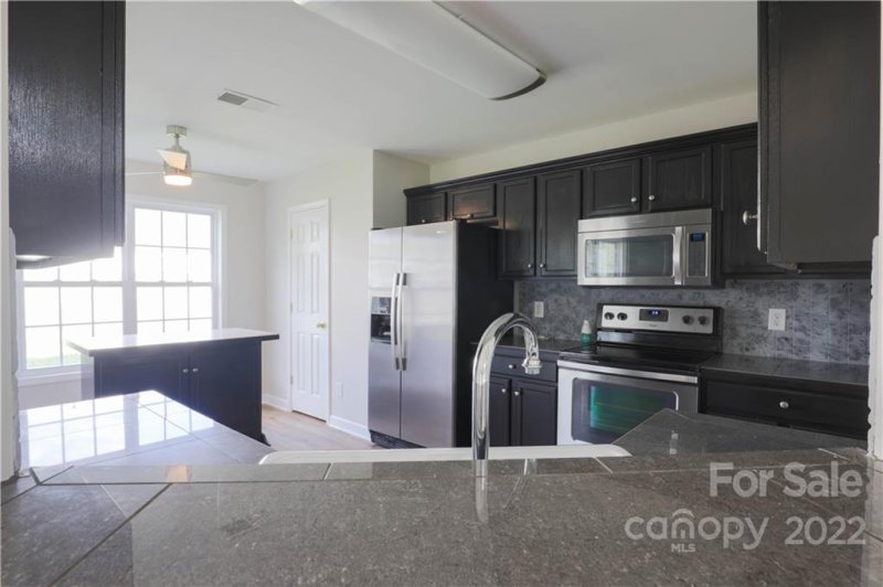 Property image 4 at 1412 Williamsburg Lane, Monroe, NC 28110