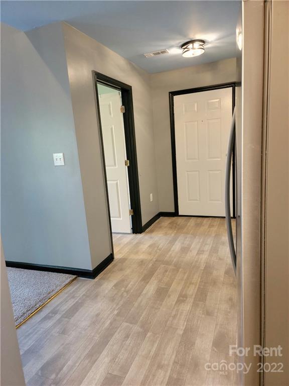 Property image 4 at 2560 Carya Pond Lane, Charlotte, NC 28212