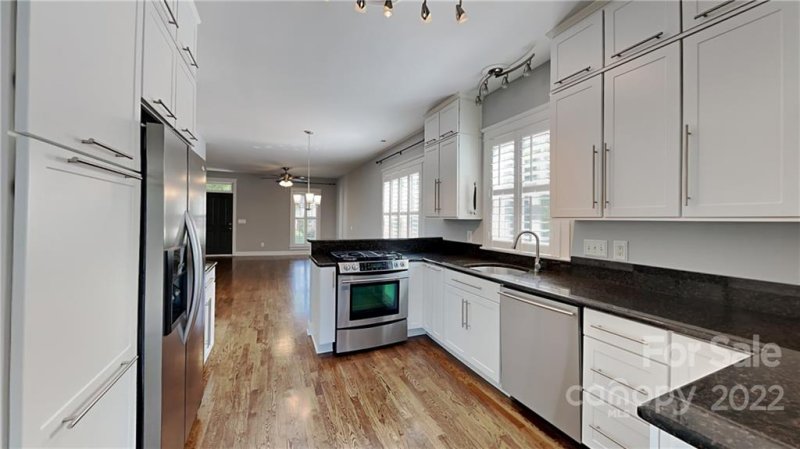 Property image 3 at 8125 Parkton Gate Drive, Huntersville, NC 28078