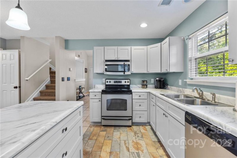 Property image 5 at 138 Rhett Court, Fort Mill, SC 29715