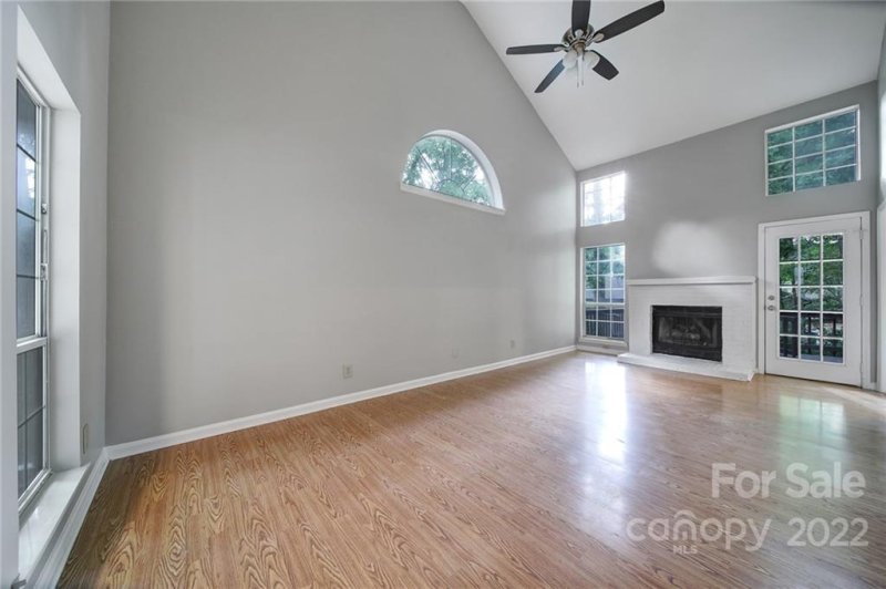 Property image 4 at 7500 Little Fox Lane, Charlotte, NC 28227