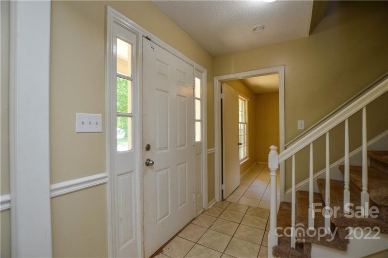 Property image 5 at 5501 Carlingford Court, Charlotte, NC 28208