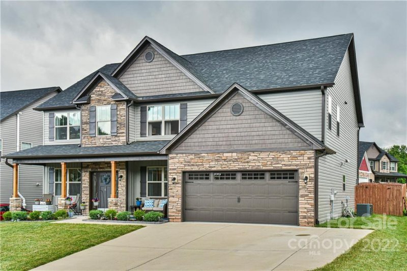 Property image 2 at 4 Henbit Way, Arden, NC 28704