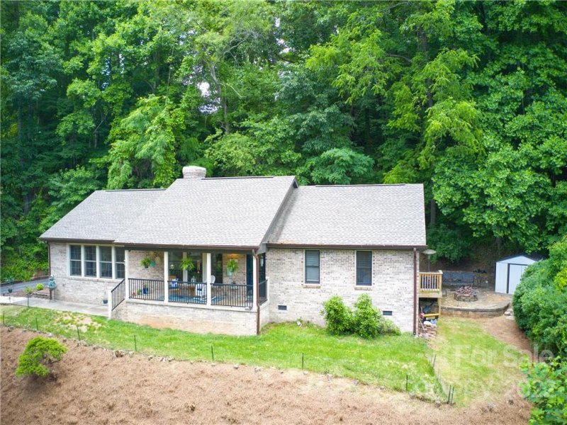Property image 3 at 74 Adams Street, Waynesville, NC 28786