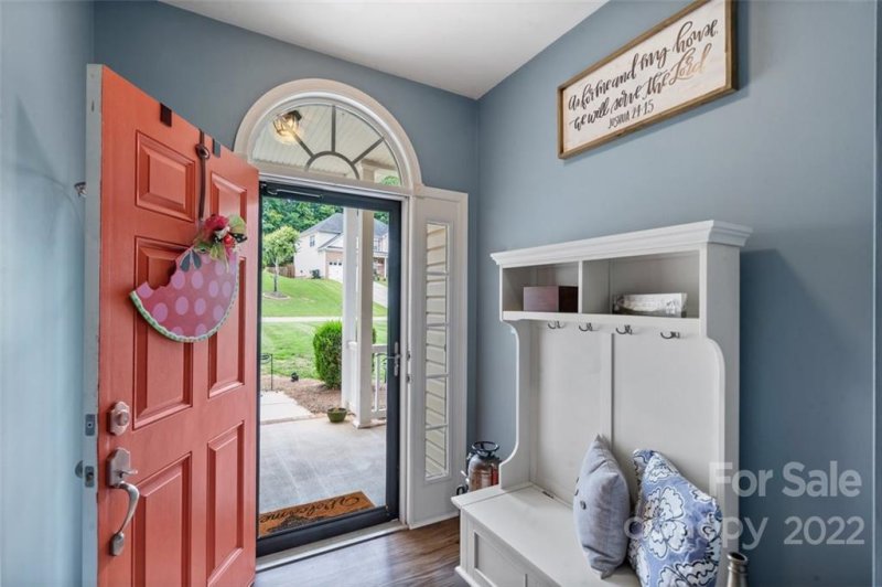 Property image 3 at 5029 Meadow Woods Drive, Lowell, NC 28098