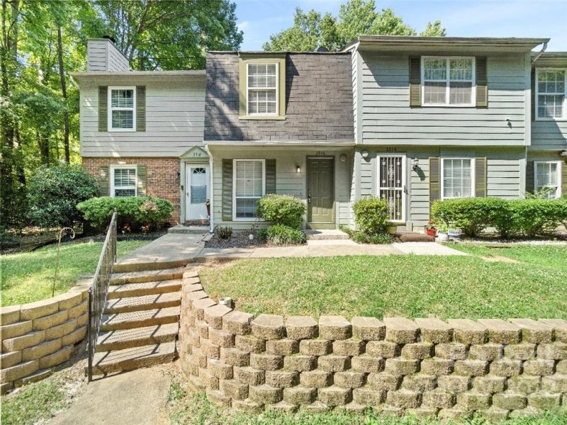 3916 Briarhill Drive