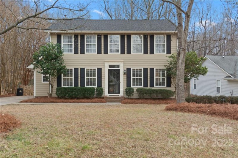 Property image 2 at 3606 Armitage Drive, Charlotte, NC 28269