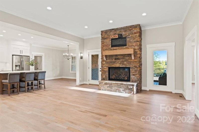 Property image 5 at 10 South Point Lane, Taylorsville, NC 28681