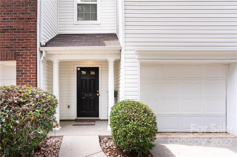 Property image 4 at 2133 Whispering Way, Charlotte, NC 28212