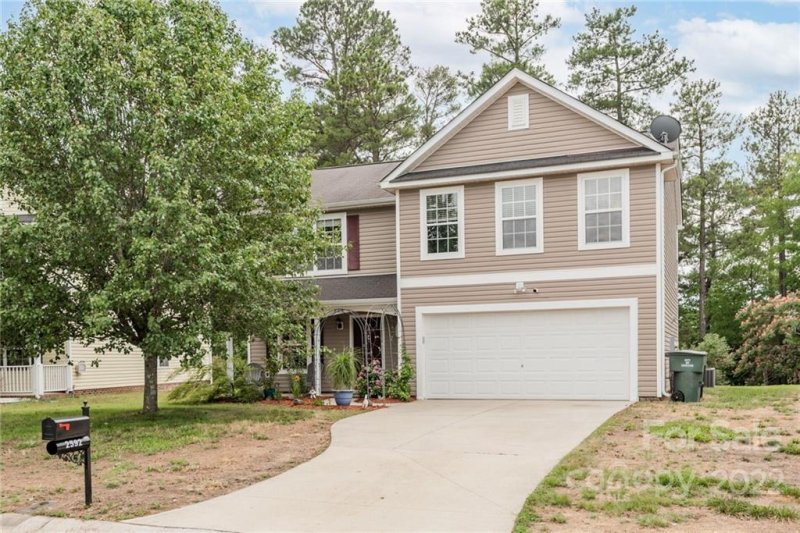 Property image 2 at 2592 Captains Watch Road, Kannapolis, NC 28083