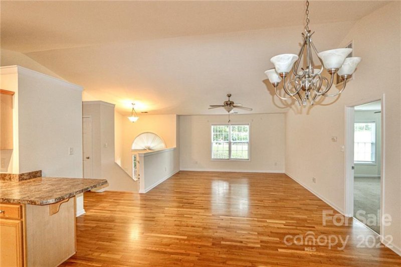 Property image 5 at 2326 39th Avenue Court, Hickory, NC 28601